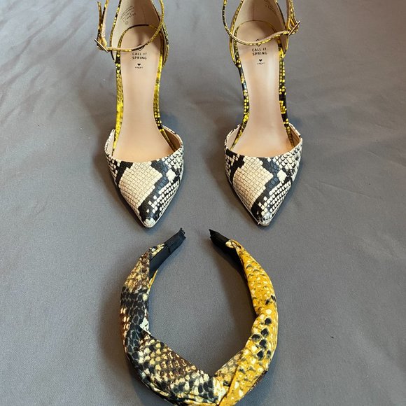 Spring - Yellow Snake print Shoes with matching headband - Picture 2 of 4
